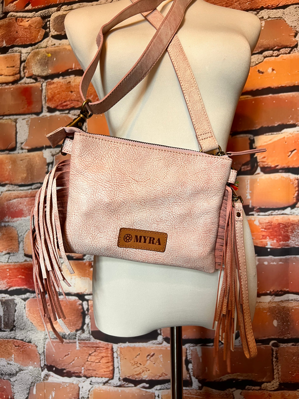 Myra thunderfly fringe leather bag